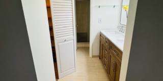 343-08 Ives Dairy Road Gallery 13