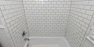 Charming Two Bedroom Duplex in Commonwealth Park! Gallery 9