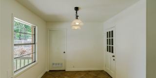 816 S Burdette Avenue Gallery 10