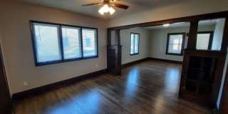 2 Bedroom, 1 Bathroom home with large garage Gallery 13