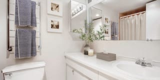 Twin Towers Apartments Gallery 2