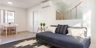 Downtown Modern Smart Home Gallery 5