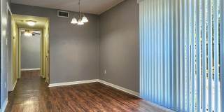 FOR RENT 1 bedroom, 1 bathroom, upper floor condo. Gallery 3