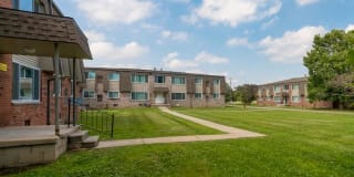 Midtown Square Apartments Gallery 10