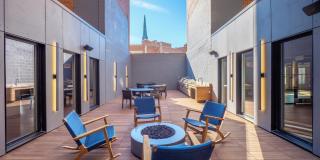 THE THOMPSON FULTON MARKET Gallery 13