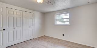 Spacious 4-Bedroom Home with Modern Amenities & Ideal Location Near Lake Hefner in OKC! Gallery 24