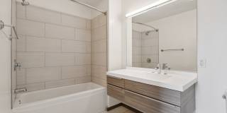 1904 N Milwaukee Ave Gallery 10