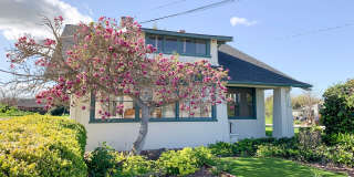 Charming 5 Bedroom/2 Bath Older Home in Hollister Gallery 1
