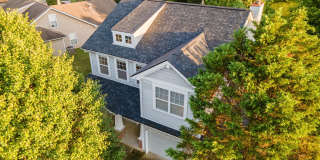 **BE THE LUCKY ONE TO LIVE IN THIS UPDATED NASHVILLE/ BELLEVUE HOME** Gallery 3