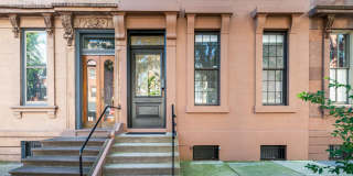 1514 PINE Street Gallery 1