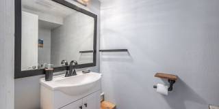University Hills 2 bedroom and 1.5 Bath Gallery 10