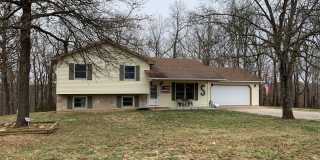 Quiet Neighborhood Near Fort Leonard Wood Gallery 1