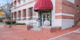 1275 25th St NW Gallery 1
