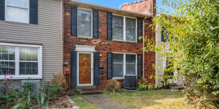 Exquisite 2-bedroom townhouse Gallery 1