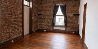 209 West Fifth Avenue Gallery 7