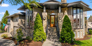 Stunning 5-Bedroom Bull Mountain Estate with Dual Living, Chef's Kitchen & 4-Car Garage Stunning 5-Bedroom Bull Mountain Estate with Dual Living, Chef's Kitchen & 4-Car Garage Gallery 1