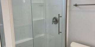 Charming 2BR Condo in West Los Angeles Gallery 6