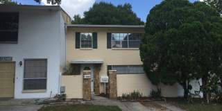 Spacious 4-Bedroom Townhouse Gallery 1