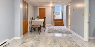 17 Auburndale Ave. Gallery 1