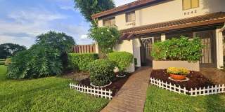 5246 Fountains Drive S Gallery 1