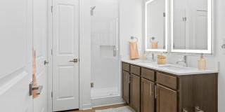 LEO at Flint Crossing Gallery 27