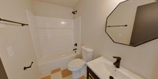 University Manor - Newly Renovated Units just a short walk from Campus! Gallery 130