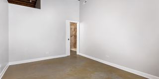 945 West Fulton Market Gallery 4