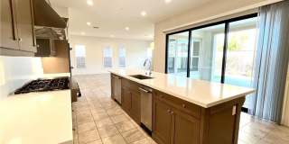 12040 Estrella Place Gallery 4