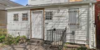 Freshly Renovated 4 Bedroom Home Gallery 33