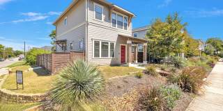 2 Bed / 2.5 Bath Home Available in Dignowity Hill Historic District Gallery 4