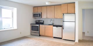 Ricardo Ricardo Gallery 18