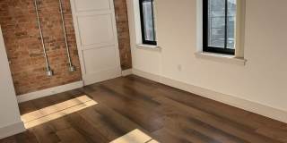 26 West 15th St Gallery 16