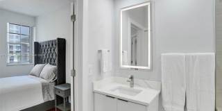 3245 Northeast 184th Street Gallery 9