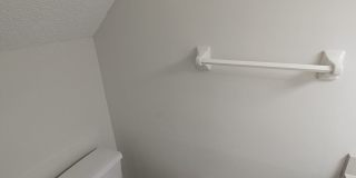 Newly Remodeled 2 BR 1.5 BA Town Homes Gallery 12