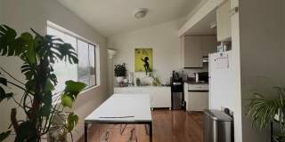 1143 Wilcox Place N Gallery 3