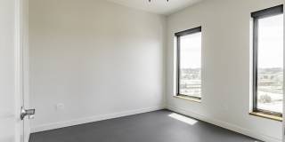 202 Railside Gallery 19