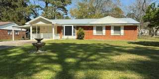 1009 Jonathan St. Gallery 1