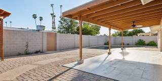 8719 E Columbus Avenue Gallery 29