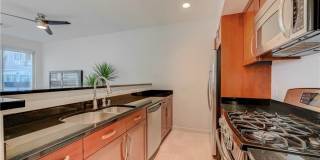 4535 Dean Martin Drive Gallery 21