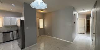 Beautiful Luxury Single Story Town Home Available Near Coors Blvd NW & Dellyne Ave NW! Gallery 7