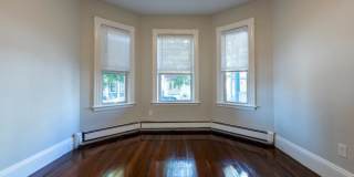 717 East 2nd Gallery 2