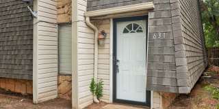 Cute Townhouse in the Heart of Norman, just minutes from OU! Gallery 1