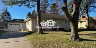 1951 Prior Avenue North Gallery 1