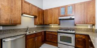Metropolitan Artist Lofts - Affordable Housing Gallery 7