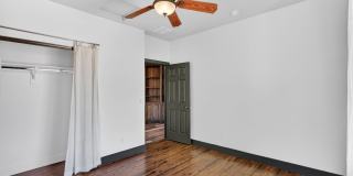 6932 E Pearl Street Gallery 13