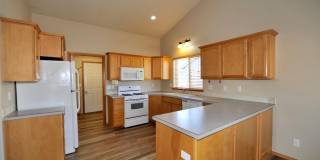 3 bed 2 bath rancher with office Gallery 11