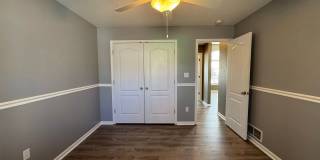 3 Bedroom Home available w/fenced yard Gallery 34