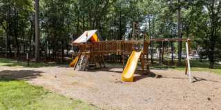 Lofts at North Hills Gallery 34