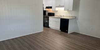 2339 Memorial Ave Gallery 1