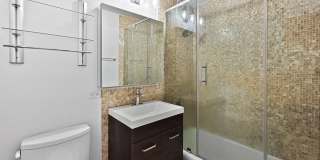 655 W Irving Park Road Gallery 14